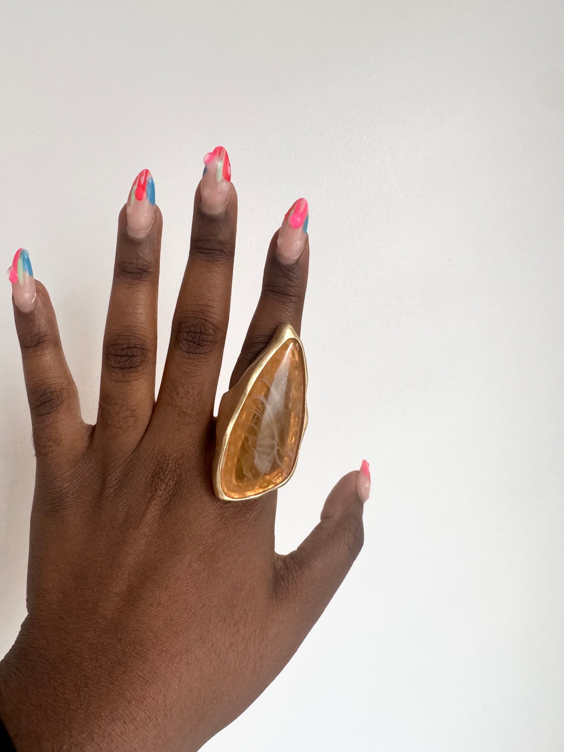 Triangle honey tone ring